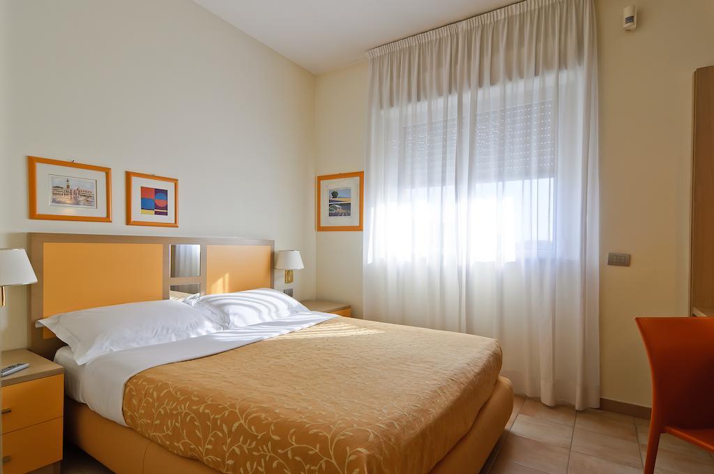 Residence I Triangoli Casal Palocco Chambre photo
